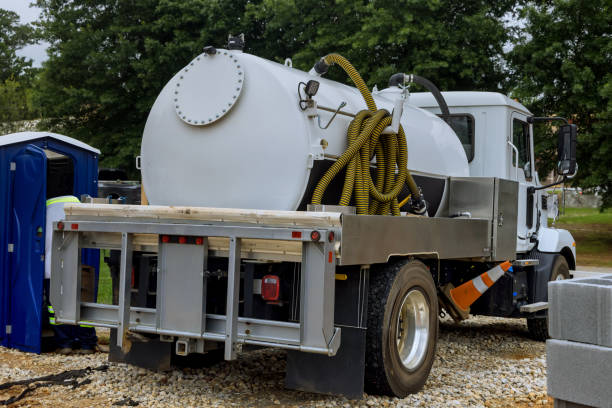Best High-end porta potty rental  in Bromley, KY